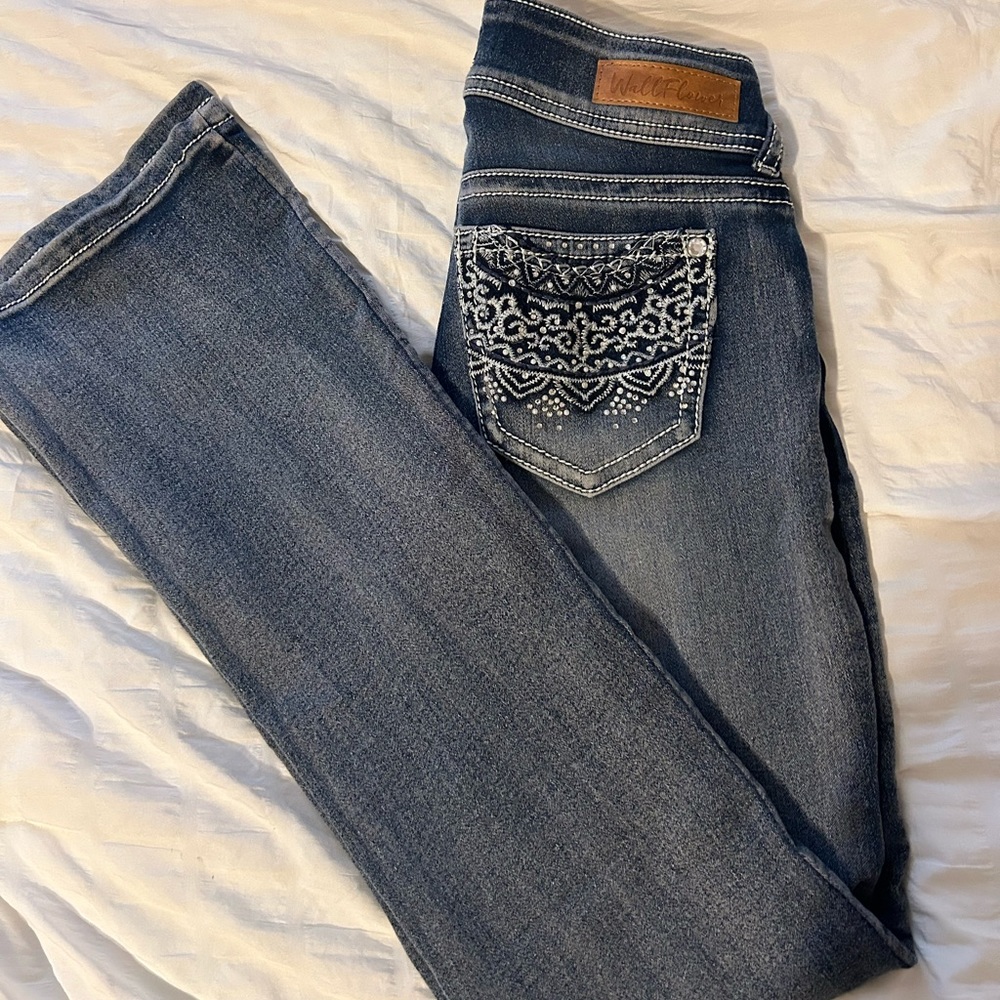 wallflower bootcut jeans